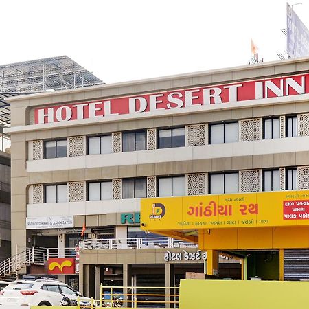Hotel Desert Inn Tharad Bagian luar foto