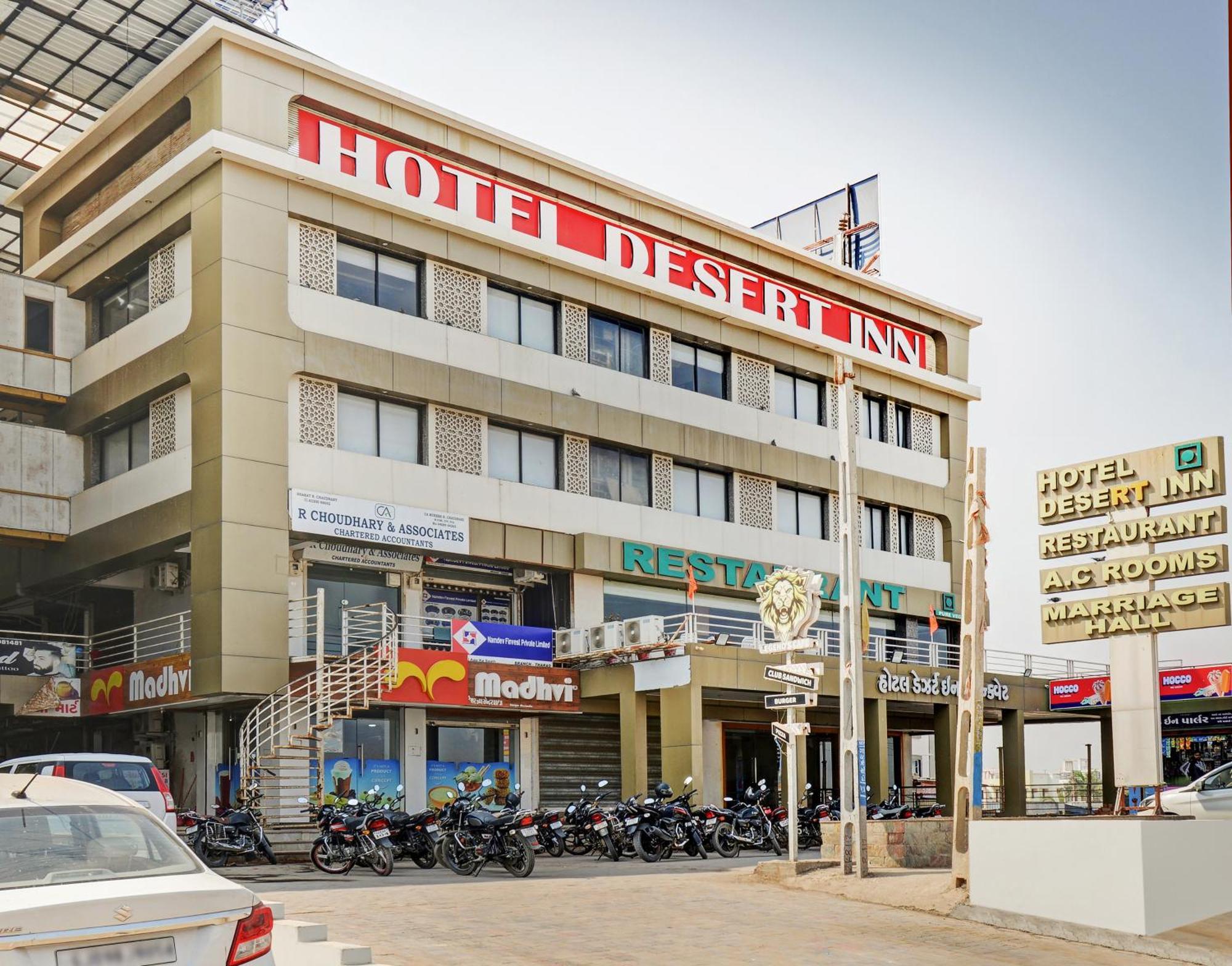 Hotel Desert Inn Tharad Bagian luar foto
